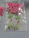 Betsy Johnson assorted jewelry pieces and components - thumbnail 2 of 6