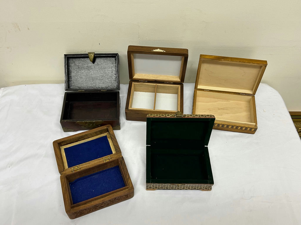 A Collection of Dresser Top Boxes - image 6 of 11