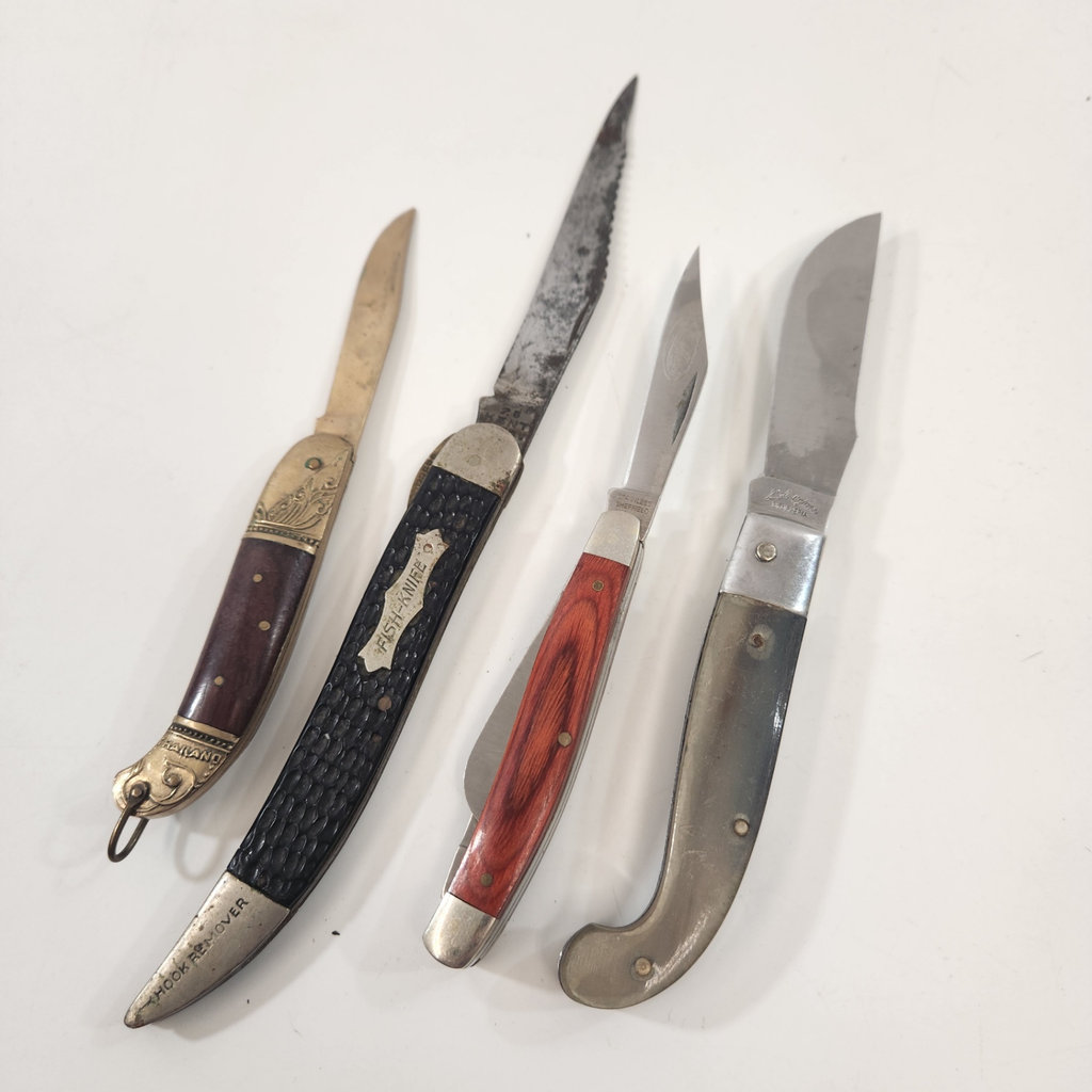 Collectible Knives - image 3 of 4