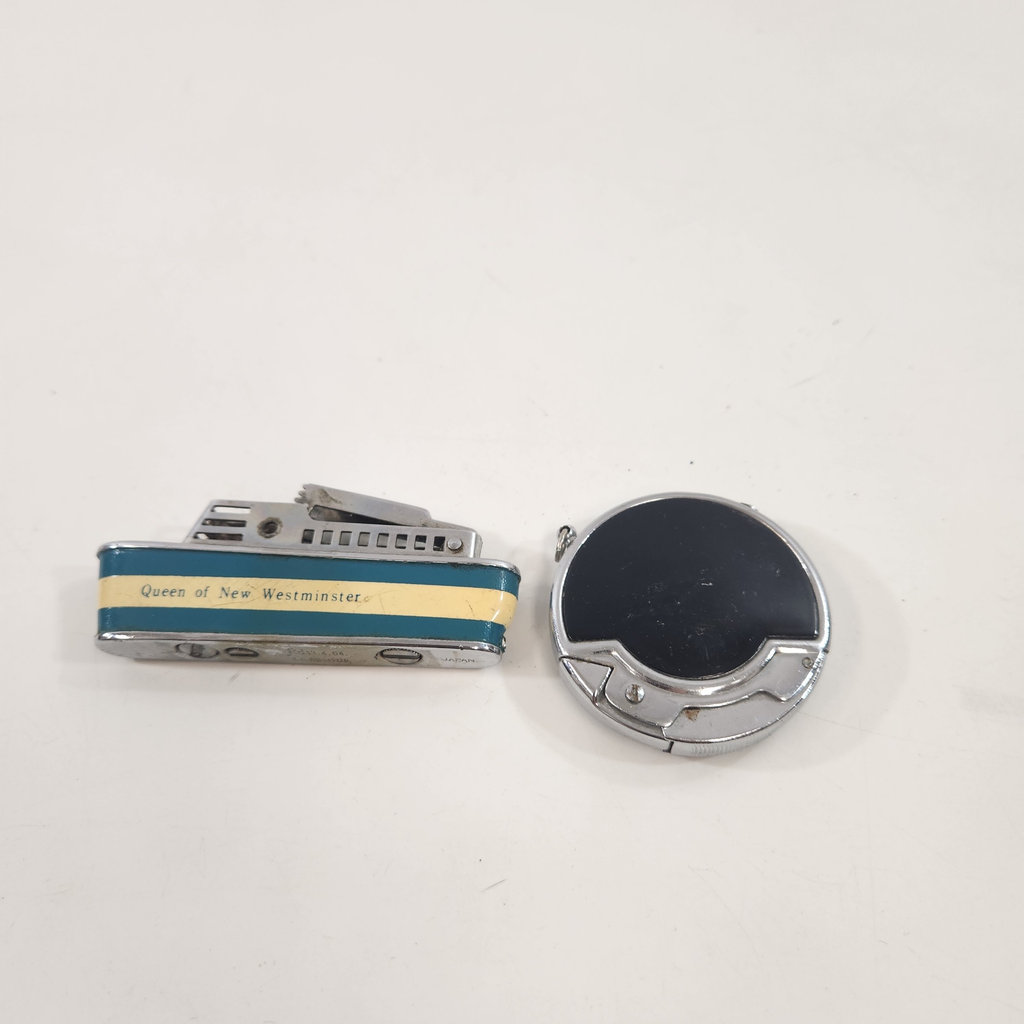Novelty Collectible Lighters - image 3 of 3