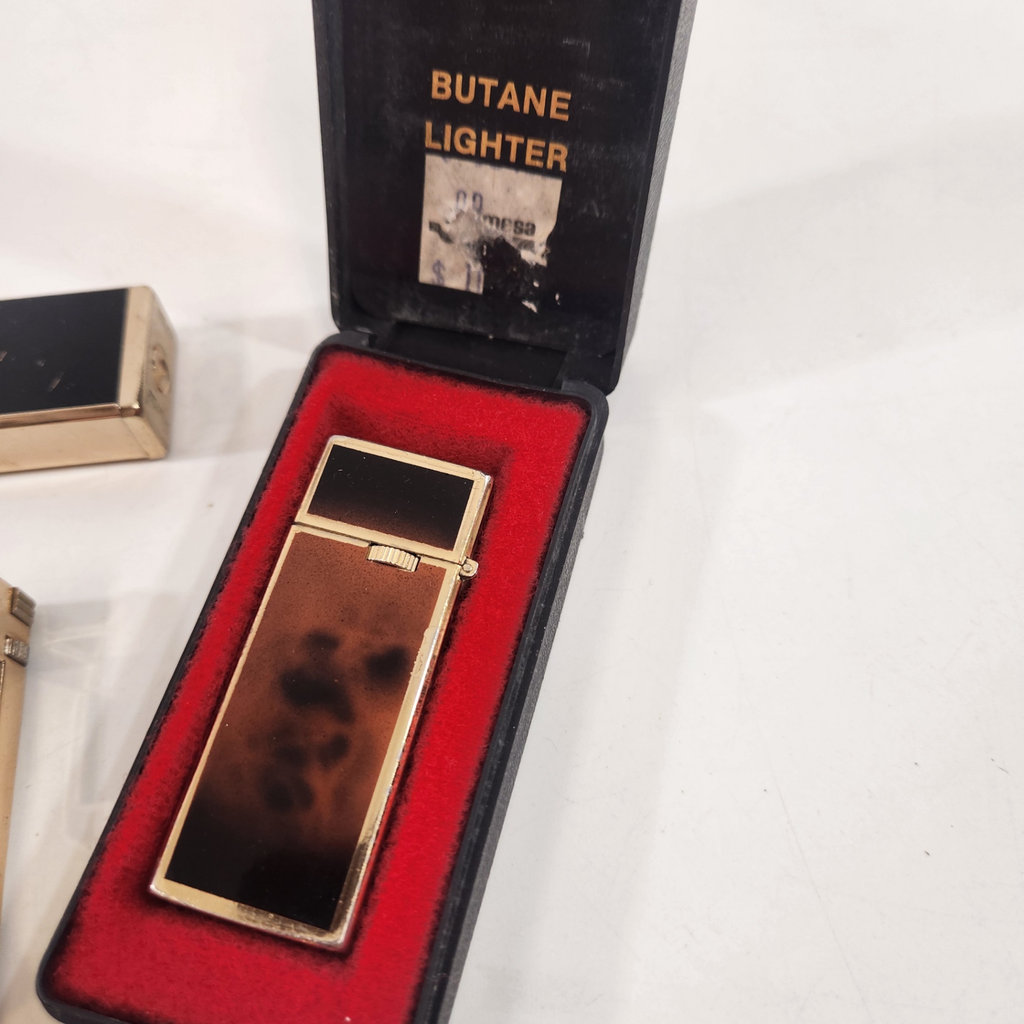Collectible Lighters - image 2 of 4