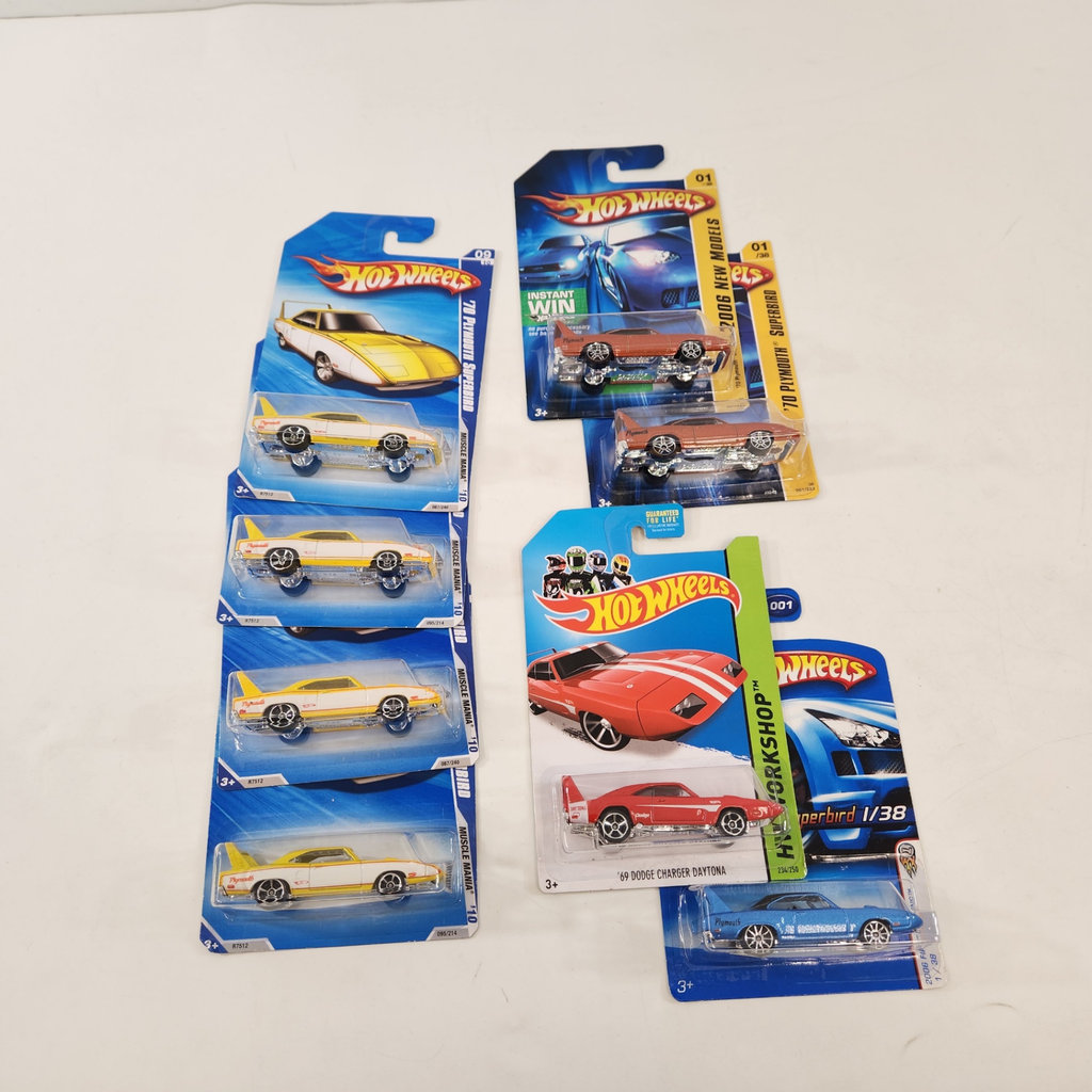 Hot Wheels Superbirds + Dodge - image 1 of 4