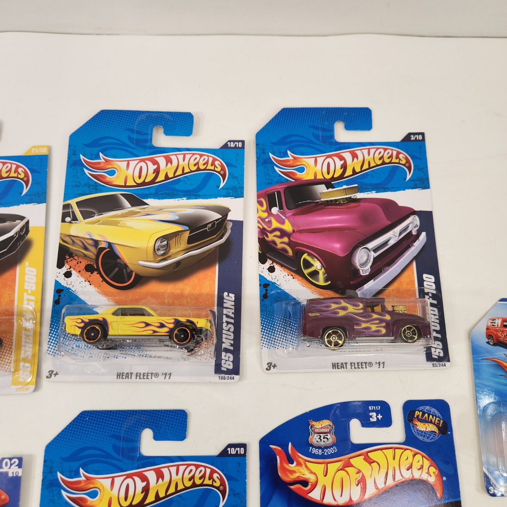 Hot Wheels Fords - image 4 of 4