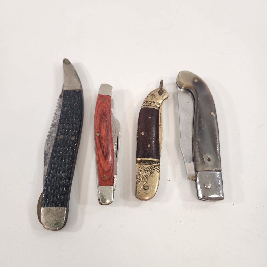 Collectible Knives - image 1 of 4