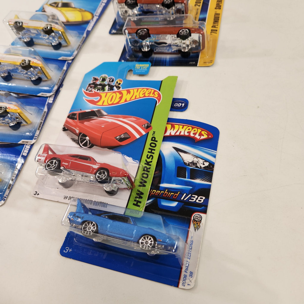 Hot Wheels Superbirds + Dodge - image 4 of 4
