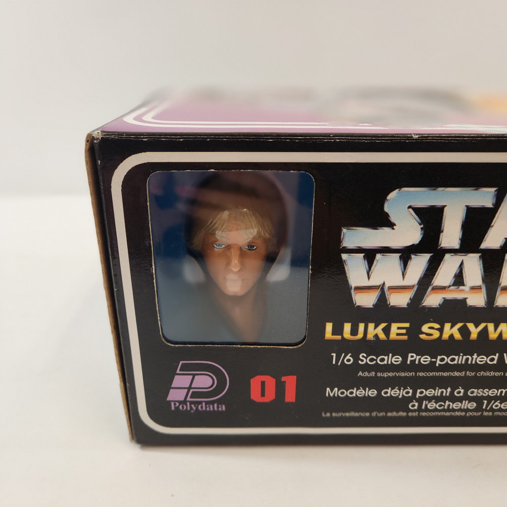 Luke Skywalker 1/6 Scale Figure - image 2 of 4