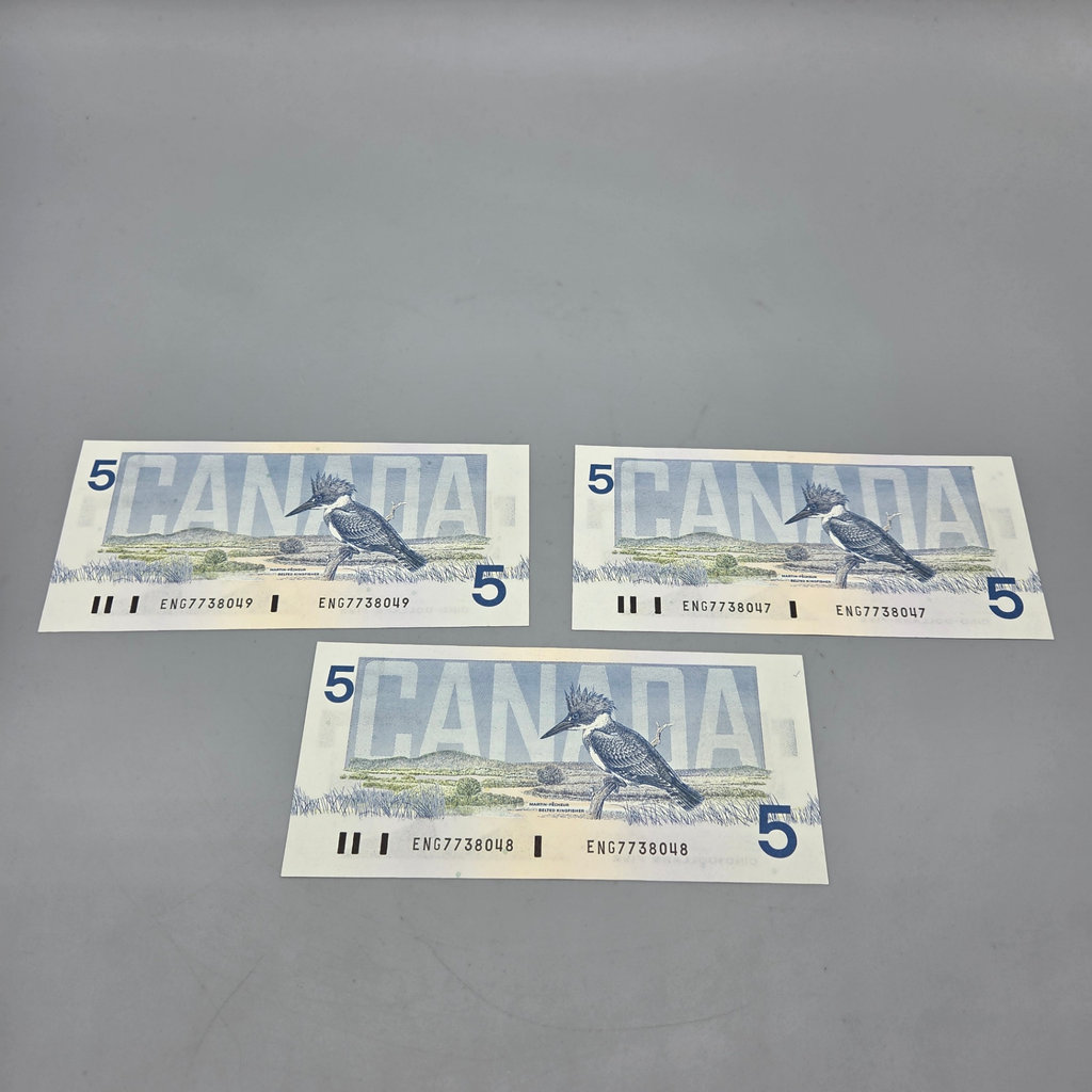 Canada $5 Bills x 3 - image 2 of 2