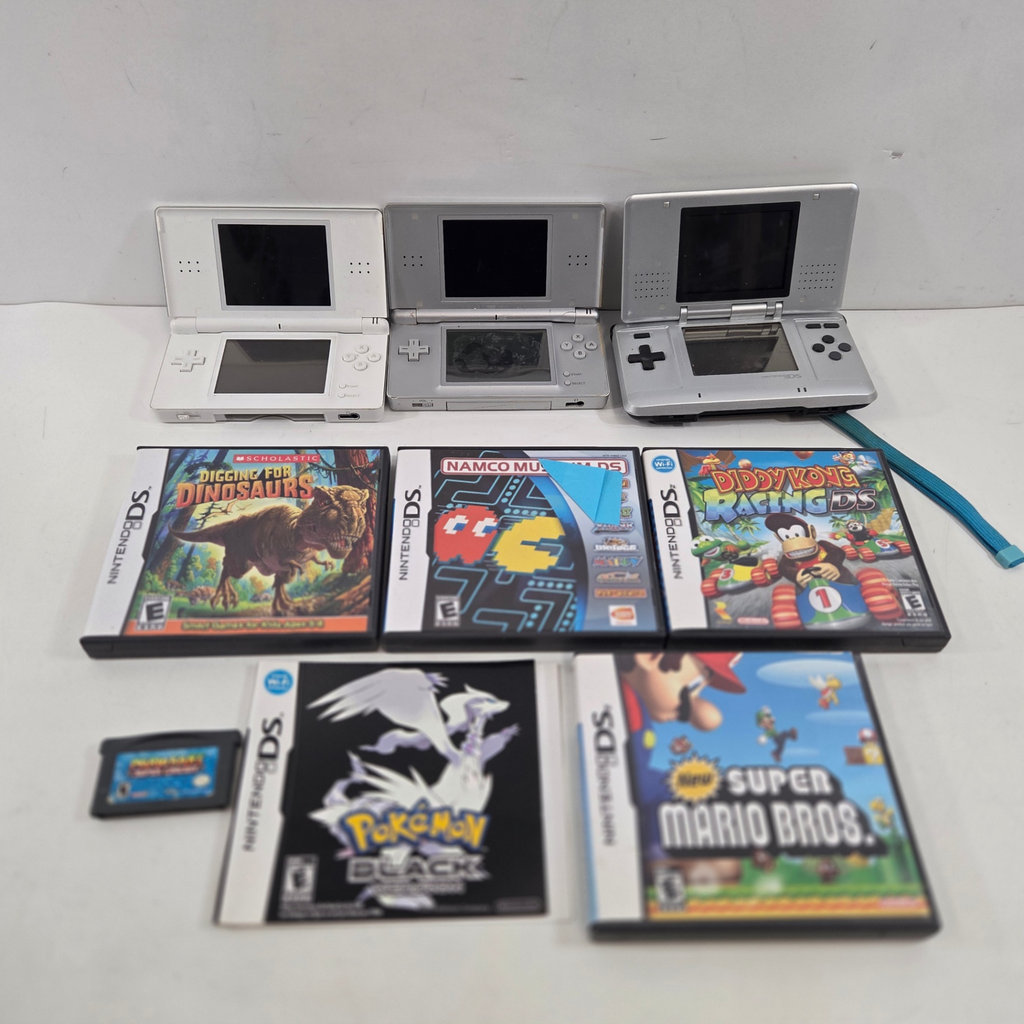 Nintendo DS Lot - image 1 of 5
