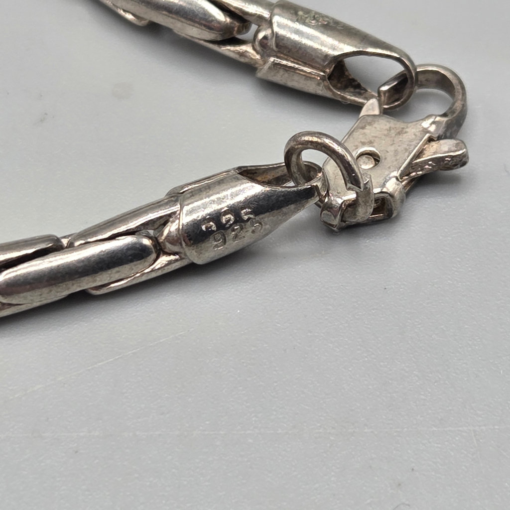 Vintage Sterling Silver Chain Bracelet 13.57 grams - image 4 of 7