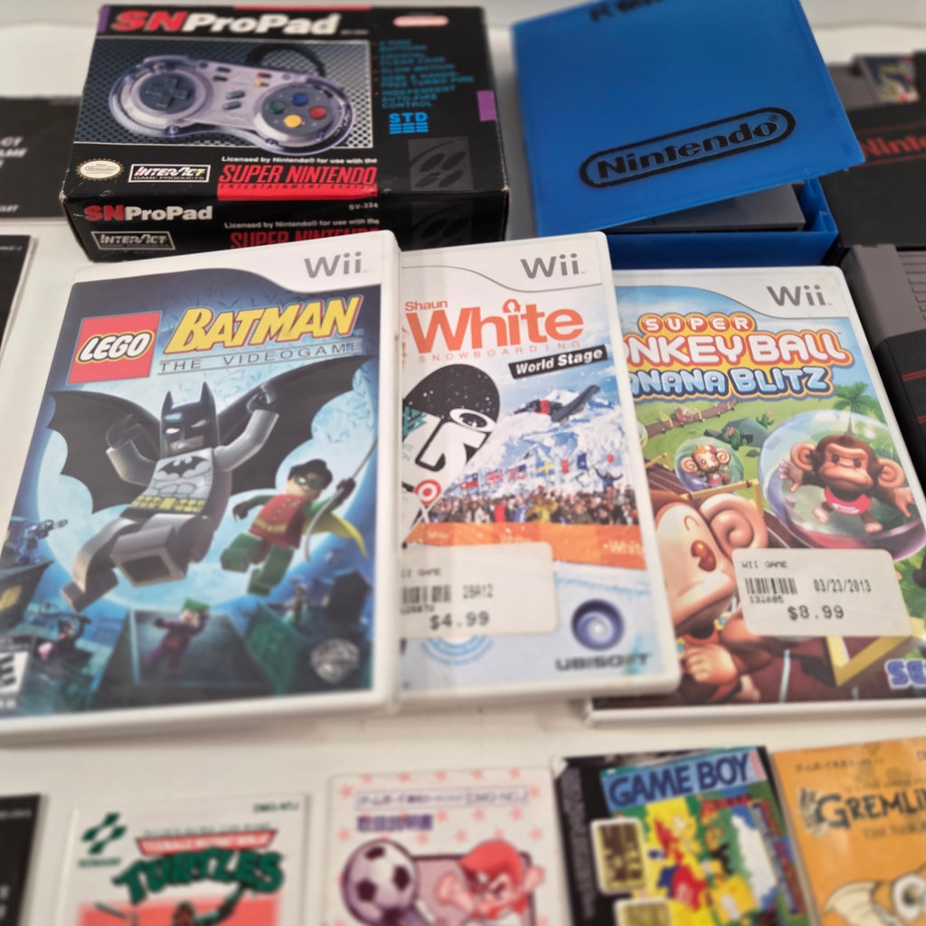 Nintendo Games and misc - image 2 of 5