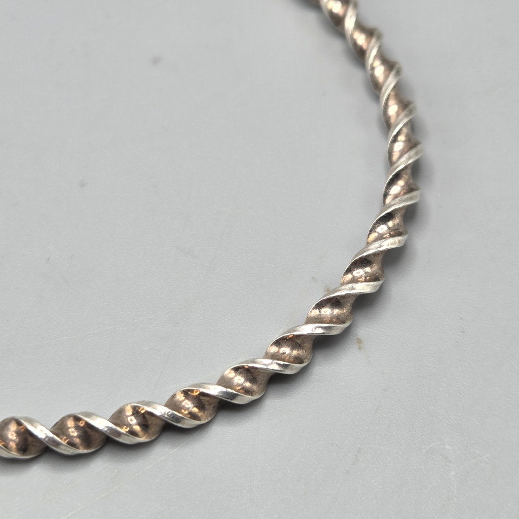 Vintage Coro Sterling Bangle Bracelet 10 grams - image 2 of 7