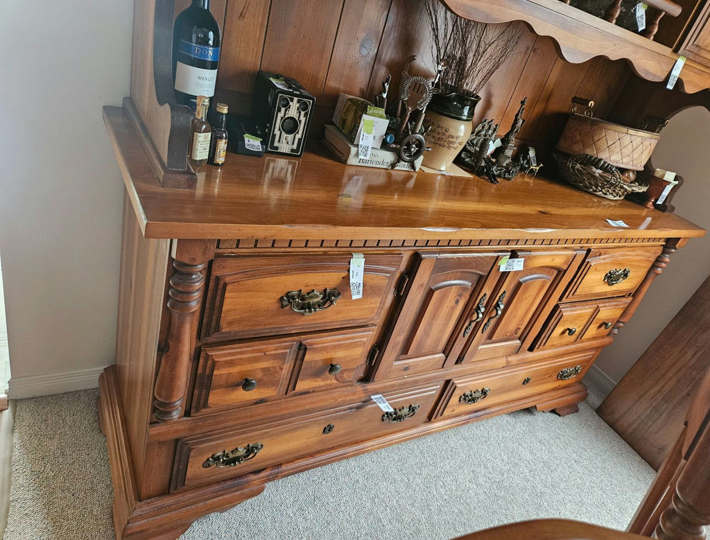 Oak wooden dining room buffet and hutch with hand crafted stainedglass-front cabinet - image 4 of 21
