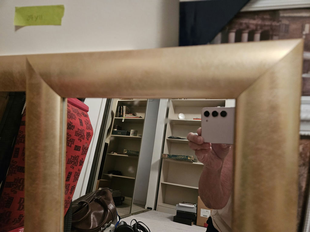 Two gold-framed mirrors - image 3 of 8