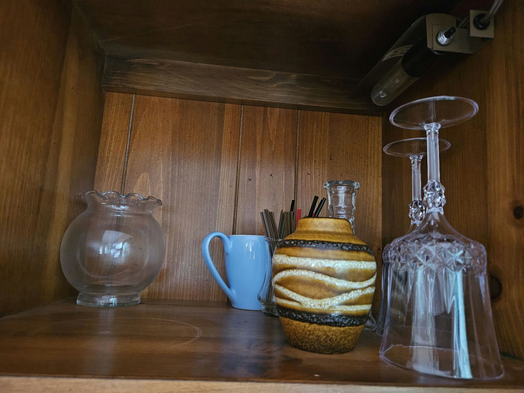 Assorted Glassware and Ceramics - image 2 of 7