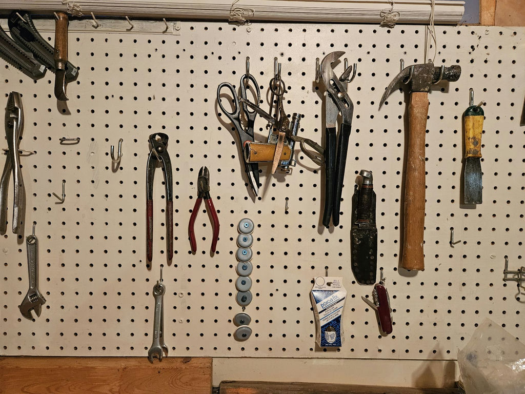 Assorted hand tools and red tool chest - image 4 of 10