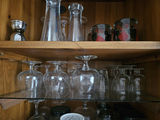 Glassware and assorted kitchen items - thumbnail 3 of 4