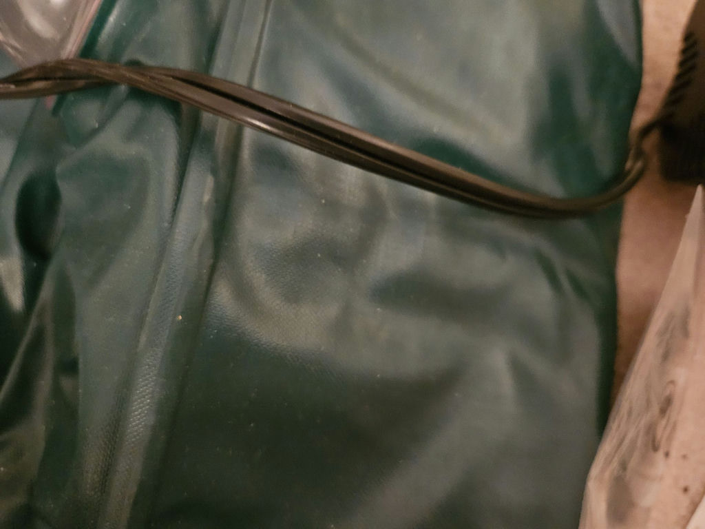 SportTek electric inflator/deflator pump with hoses and adapters and inflatable bed (unknown size) - image 5 of 9