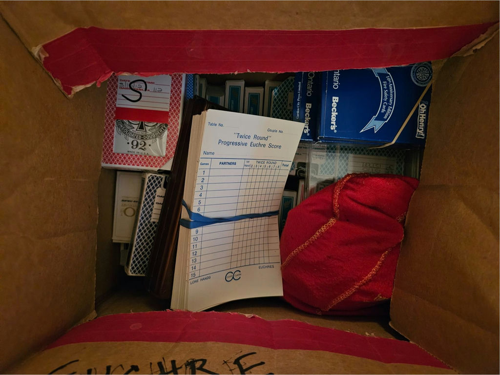 Poker chips, playing cards, and game accessories - image 2 of 6