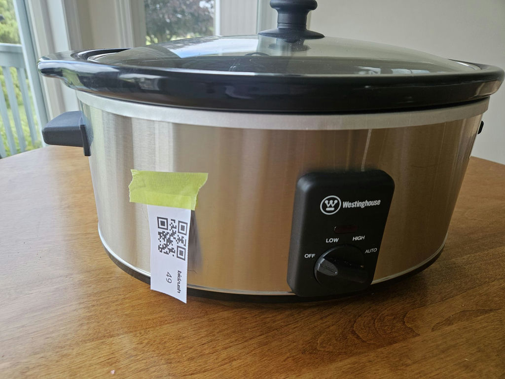 Westinghouse 6-Quart Oval Slow Cooker with Glass Lid - image 1 of 8
