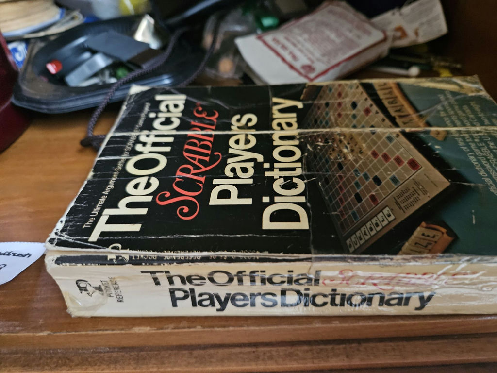 Vintage poker set with chips, playing cards, dealer button, dictionary, and wine charms - image 5 of 6
