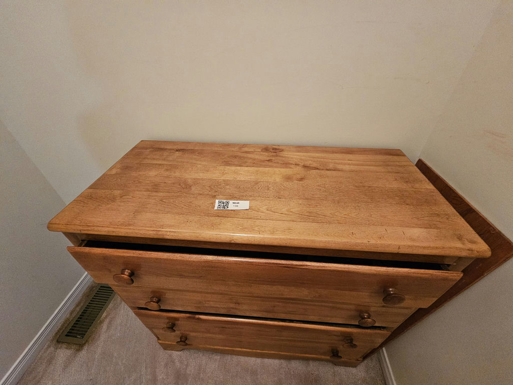 Wooden chest of drawers - image 2 of 9