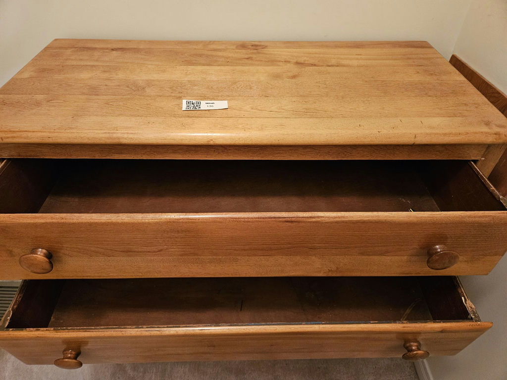 Wooden chest of drawers - image 9 of 9