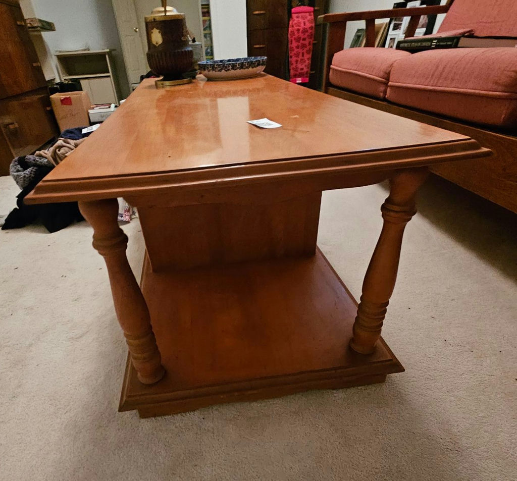 Wooden storage coffee table - image 3 of 7