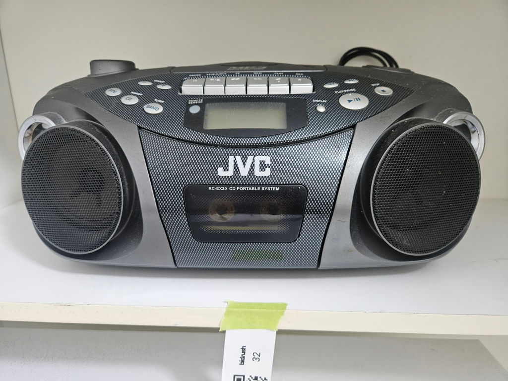 JVC RC-EX30 CD Portable System - image 1 of 7