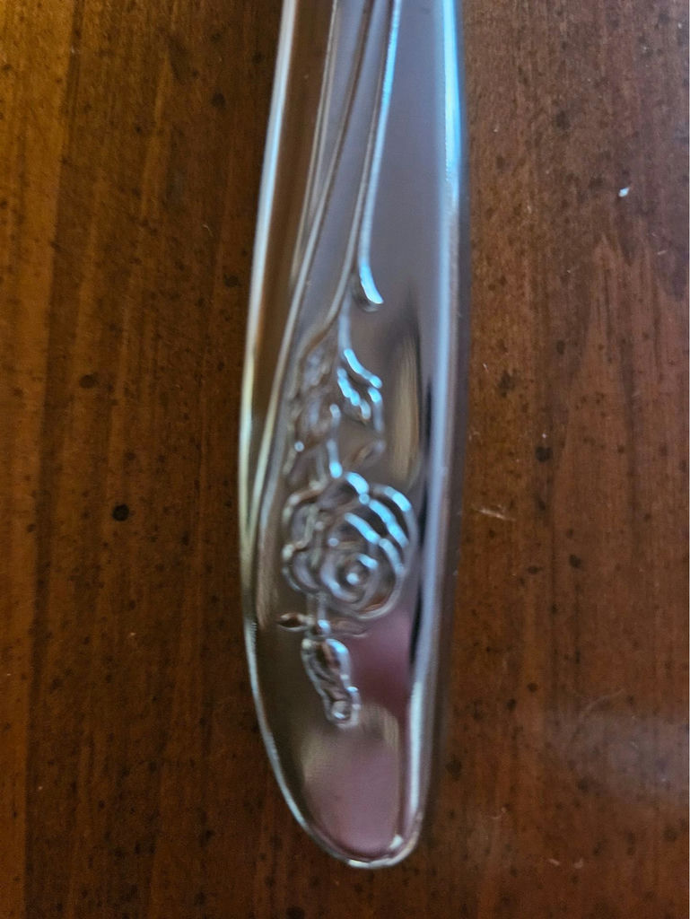 Assorted silverware and kitchen utensils - image 7 of 7