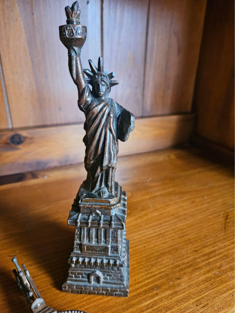 Assorted metal souvenir figurines and miniatures - image 3 of 8