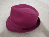 Assorted Hats and a Floral Hatbox - thumbnail 5 of 8