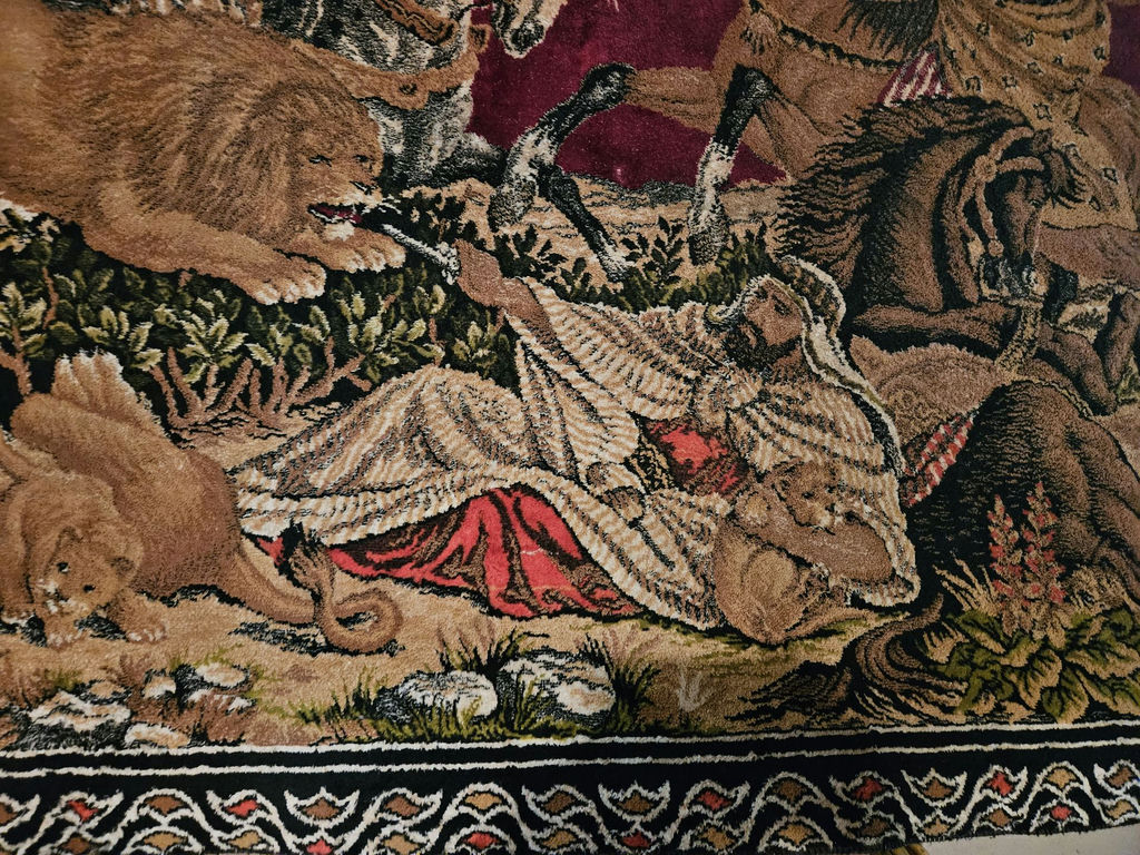 Hunting Scene Tapestry Wall Hanging - image 4 of 6