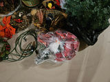 Assorted Christmas wreaths and holiday decorations - thumbnail 3 of 5