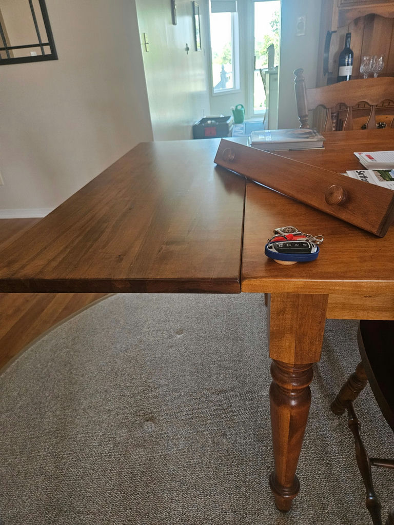 Wooden dining table with 6 chairs and leaf - image 1 of 3