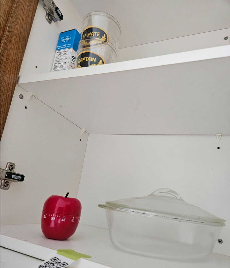 Apple-shaped kitchen timer, glass casserole dish with lid, and captain-themed glasses - image 2 of 4