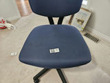 Blue fabric swivel office chair - thumbnail 2 of 5