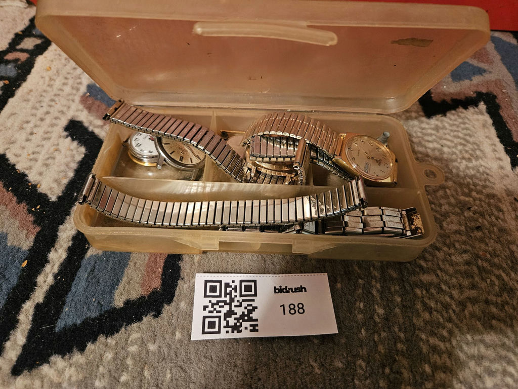 Assorted metal-band wristwatches in a plastic case - image 1 of 3