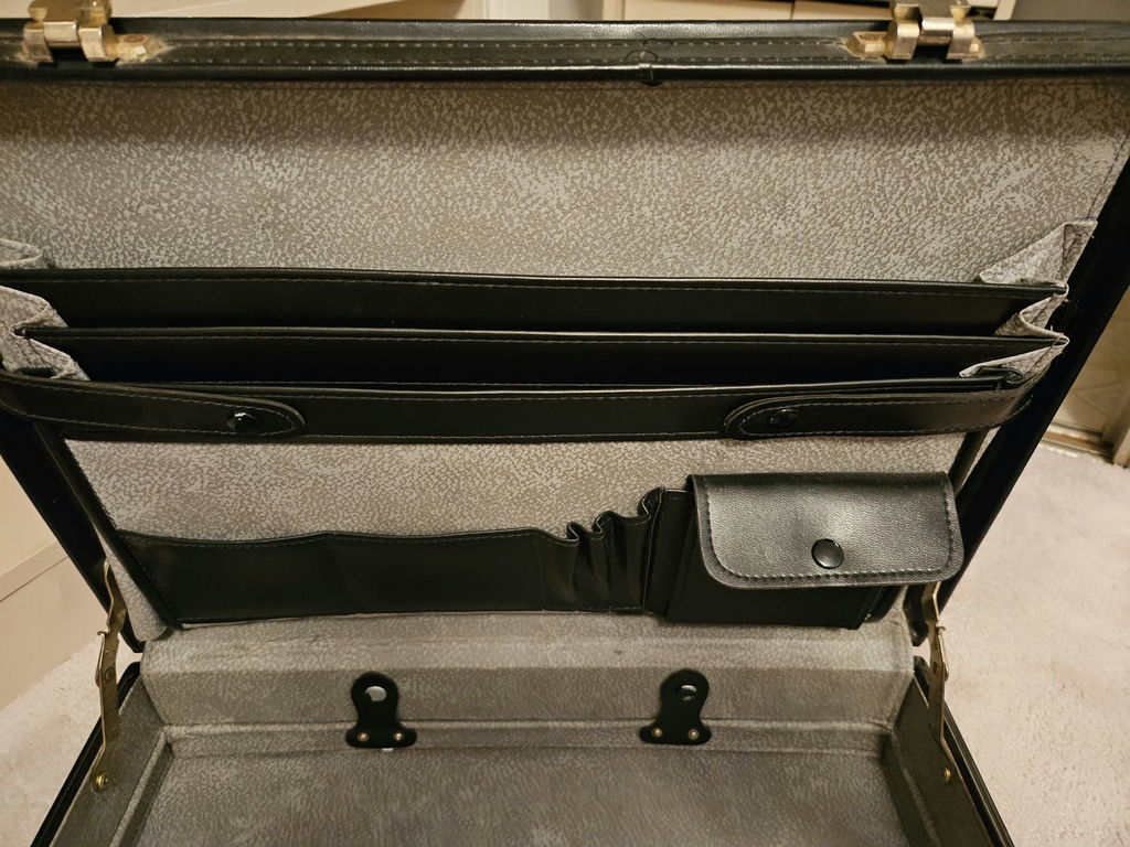 Two Black Crocodile-Textured Lockable Briefcase Set - image 3 of 9