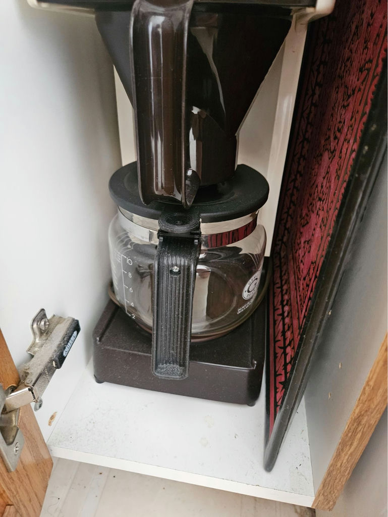 Drip coffee maker with glass carafe and Corning Ware Coffee Pot - image 2 of 4