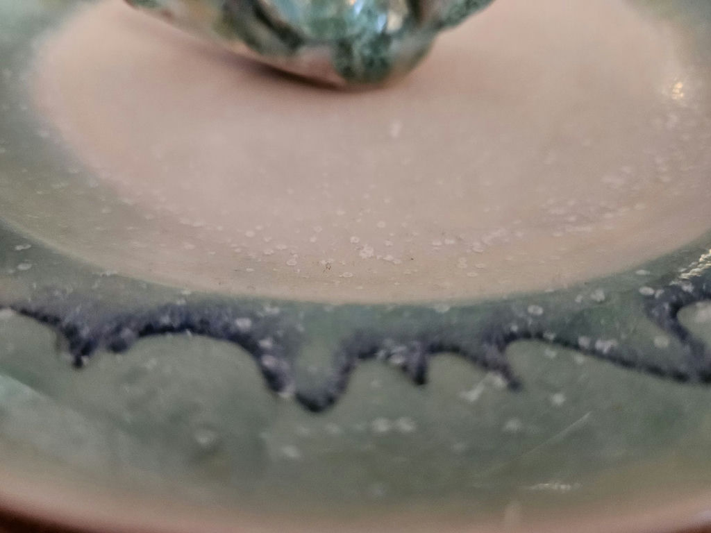 Blue-green glazed ceramic plate with small bird sculpture - image 5 of 8