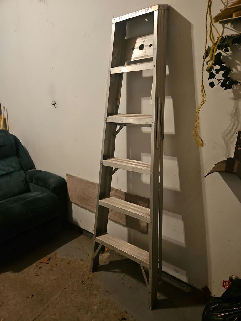 Aluminum multi-step ladder - image 2 of 5