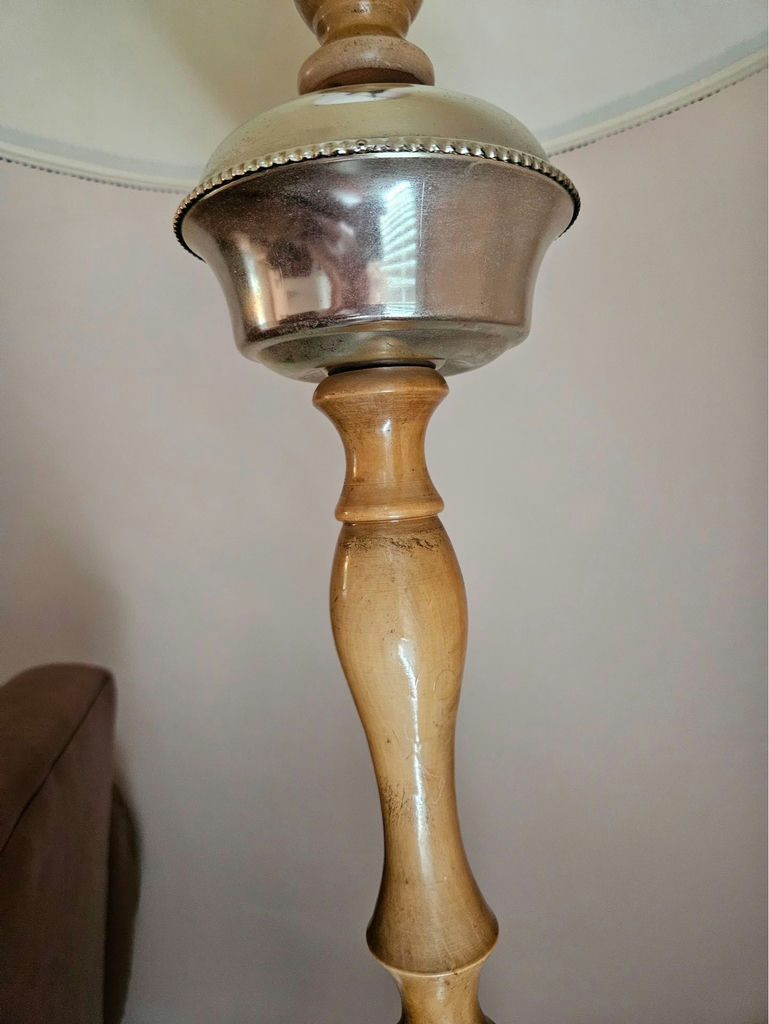 Wooden floor lamp with cream fabric shade - image 3 of 7