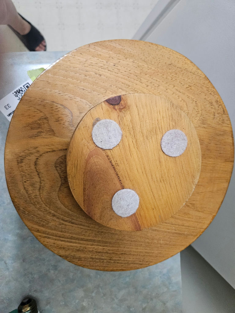 Round wooden lazy susan tray with slatted rim - image 4 of 4
