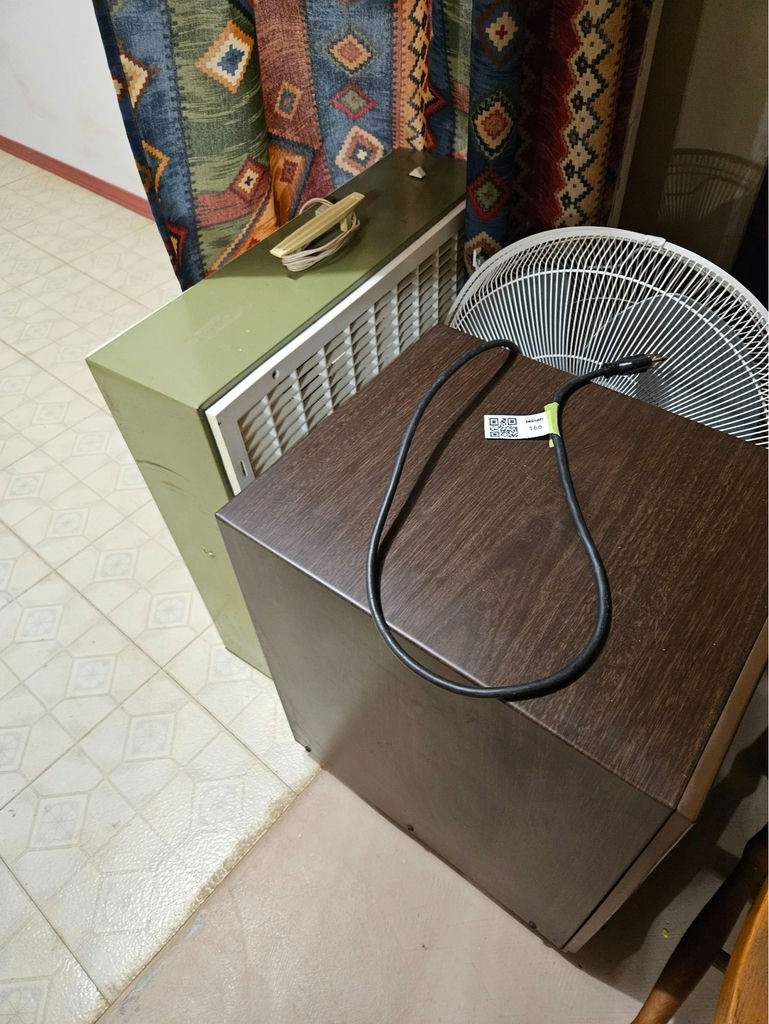 Box fan, oscillating fan and dehumidifier - image 1 of 9