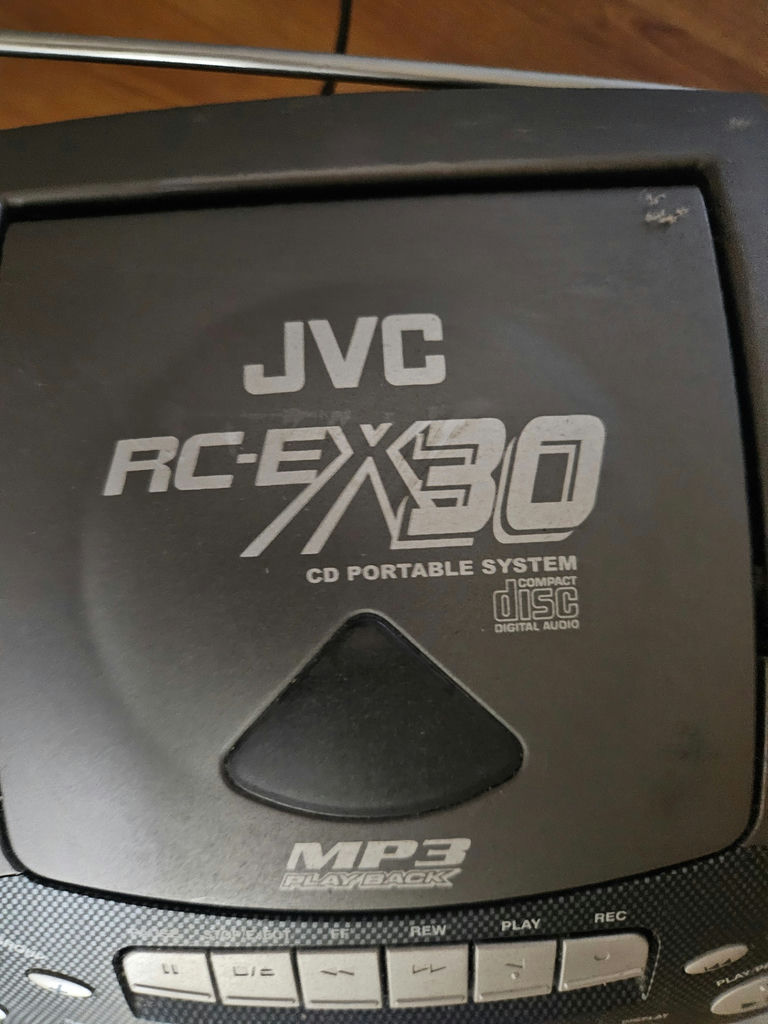 JVC RC-EX30 CD Portable System - image 4 of 7
