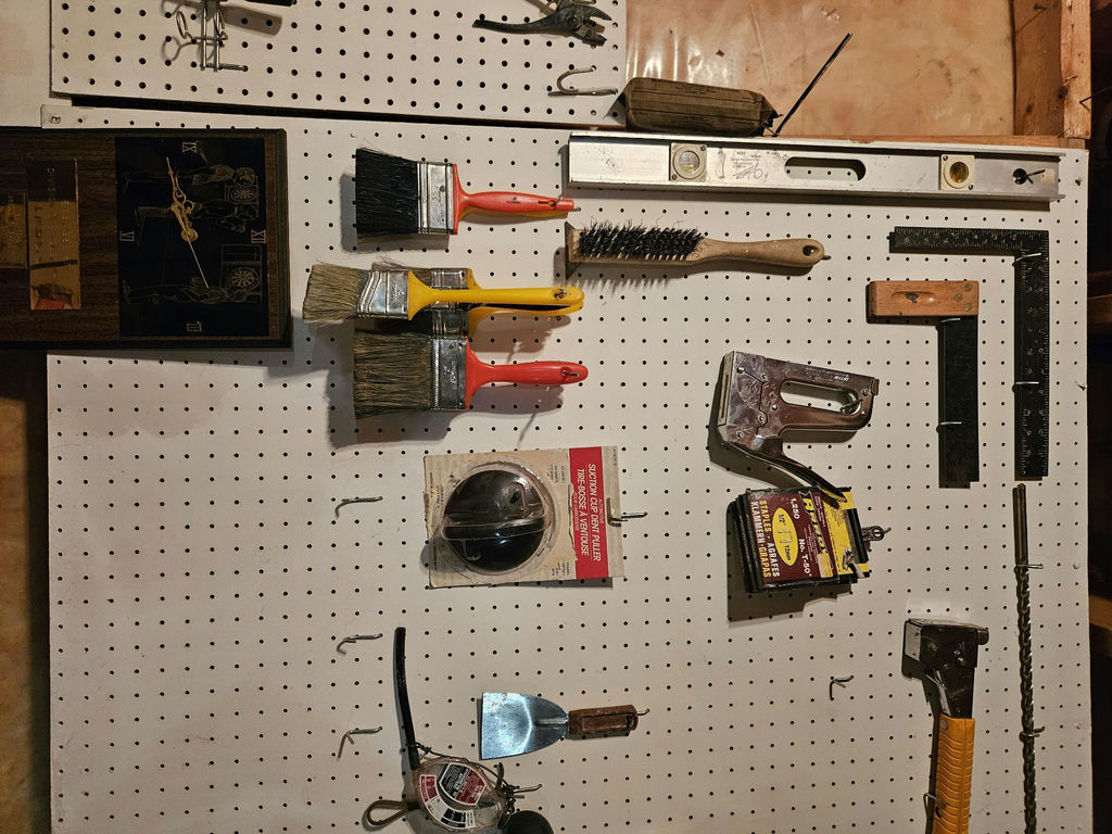 Assorted hand tools and red tool chest - image 8 of 10