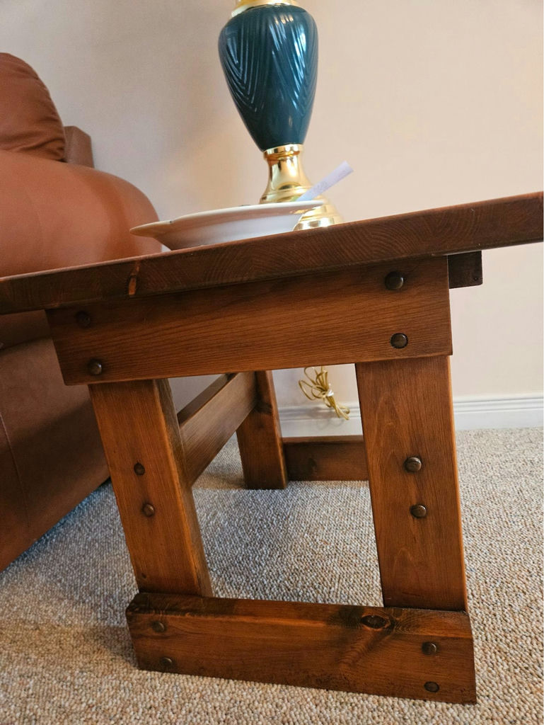 Rustic solid wood coffee table and 2 matching end tables - image 8 of 9
