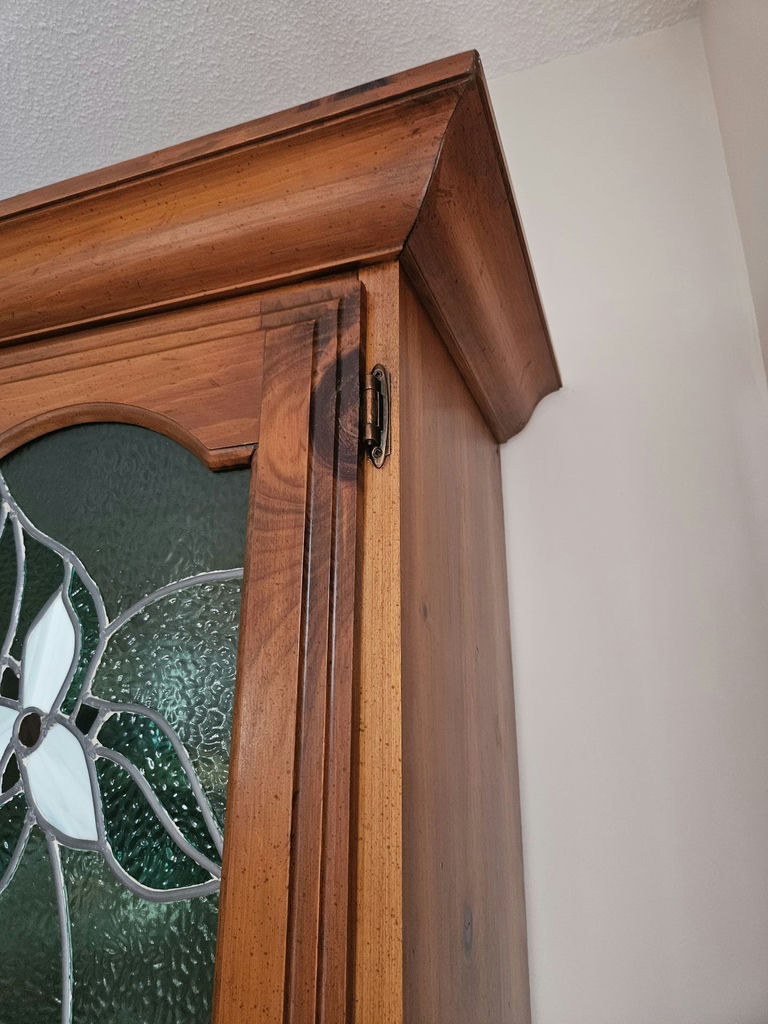 Oak wooden dining room buffet and hutch with hand crafted stainedglass-front cabinet - image 17 of 21