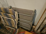 2 Foldable striped fabric chairs - thumbnail 1 of 4