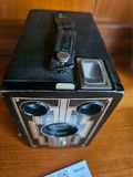 Six-16 Brownie vintage Kodak camera - thumbnail 2 of 6